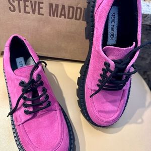 These very comfortable super cool shoes brand new with box.